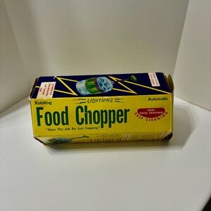 Rotating Food Chopper - Yellow